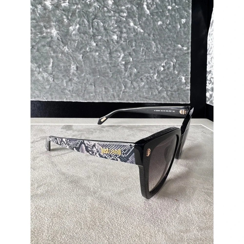 Just Cavalli SJC044 Women Sunglasses Black Snake Print Gradient Lenses *Read‎